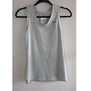 Nike dri fit regular fit tank size small